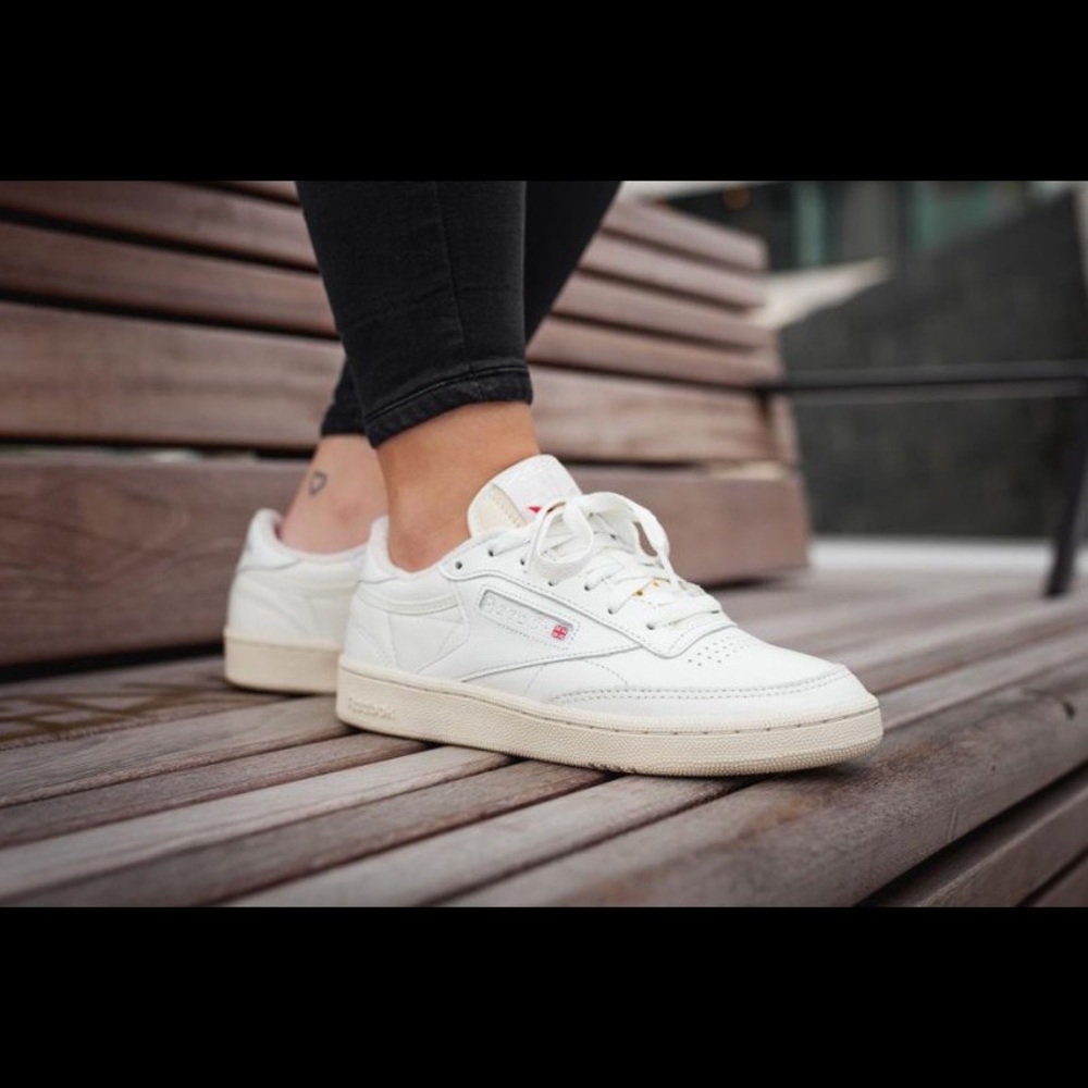 REEBOK CLUB C | WHITE SNEAKER SIZE 9.5 VINTAGE